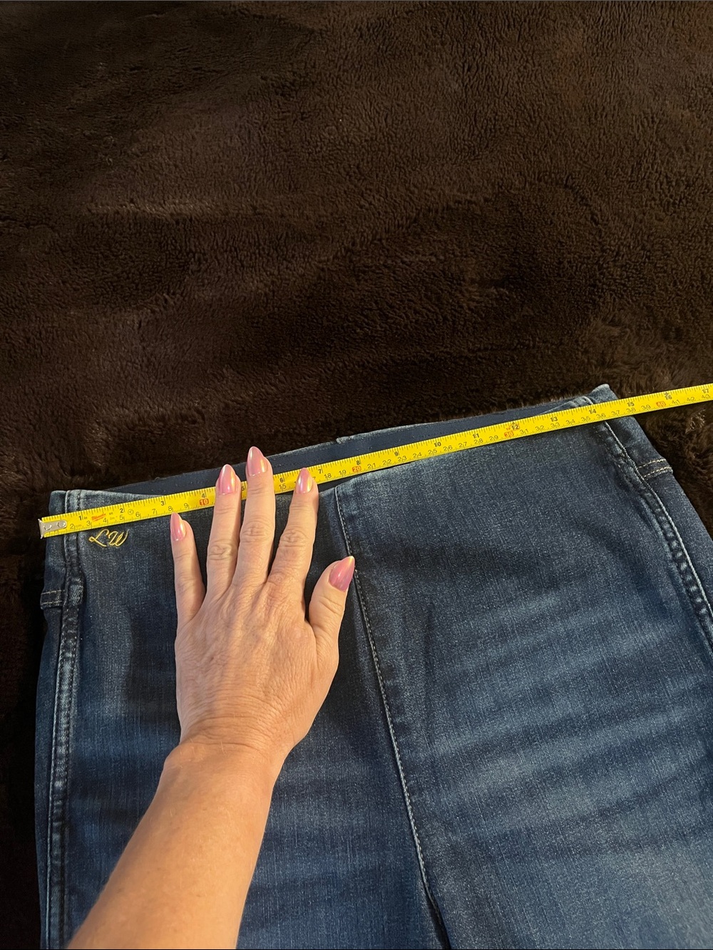Wrangler X Lainey Wilson pull on flare jeans - Picture 12 of 14